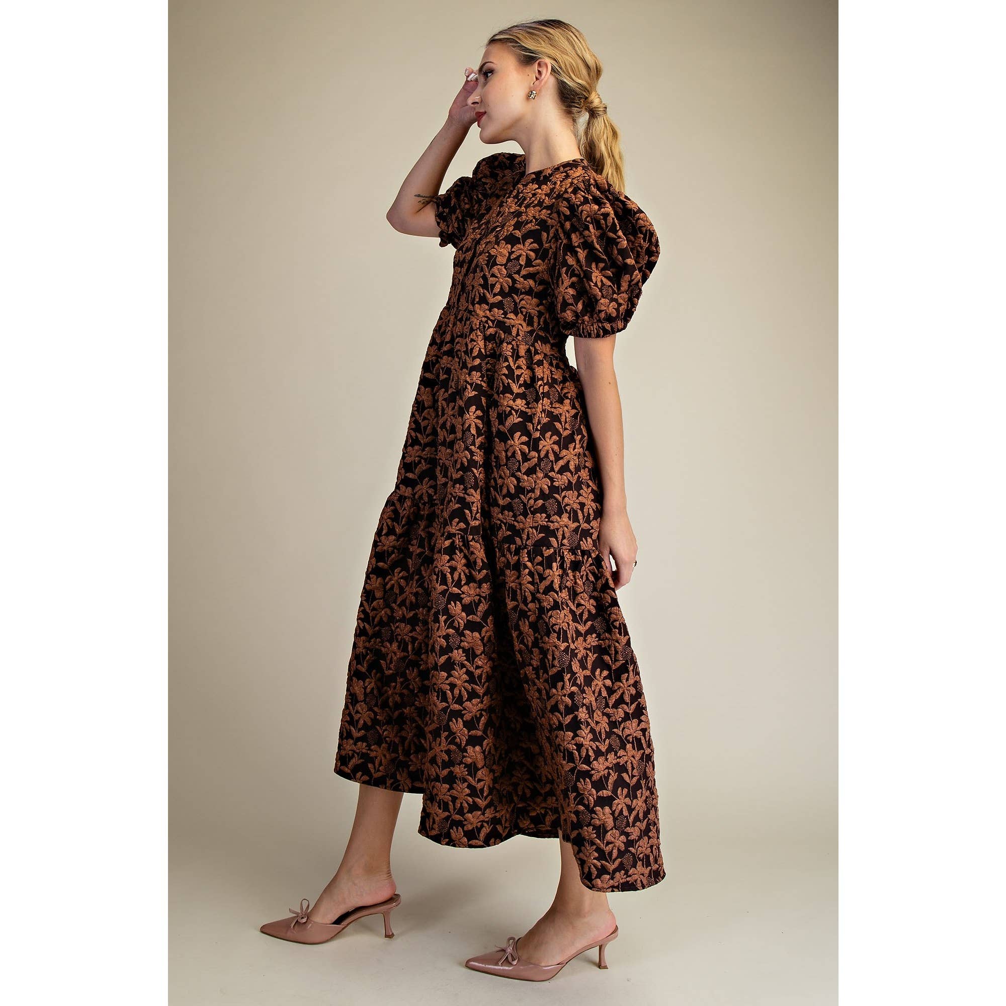 STYLE USA - Wholesale Dress - Women's - NEW Puff Sleeve Midi Dress2