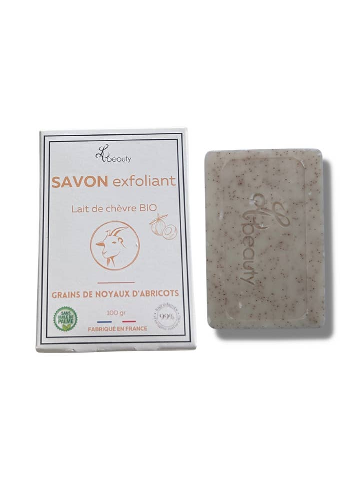 Exfoliating soap with organic goat milk and apricot kernels for wholesale by LH Beauty