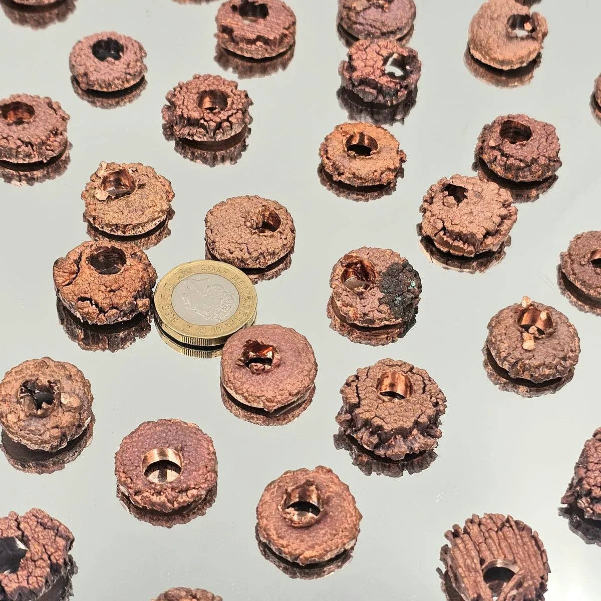 Distinction Crystals – wholesale Individual charm/pendant – Natural Copper Charm2