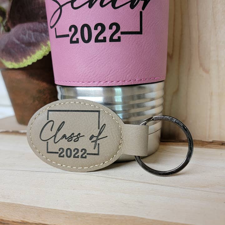 Llavero de piel grabada. Llaveros personalizados. para venta al por mayor de Clack Design