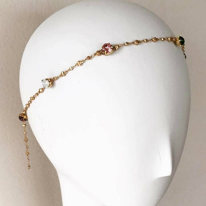 Multi-farve krystal kæde medaljon for engroshandel hos Hettie Hair Accessories