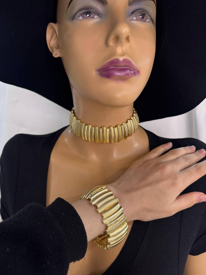 Gold Choker & Cuff Set for wholesale by BUBU BY TEKIN SHOP