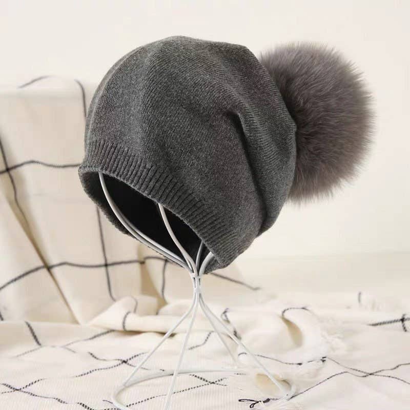 FanakoStudioNYC – Gorro - Mulher por atacado – Touca de lã com pompom removível de pele natural7