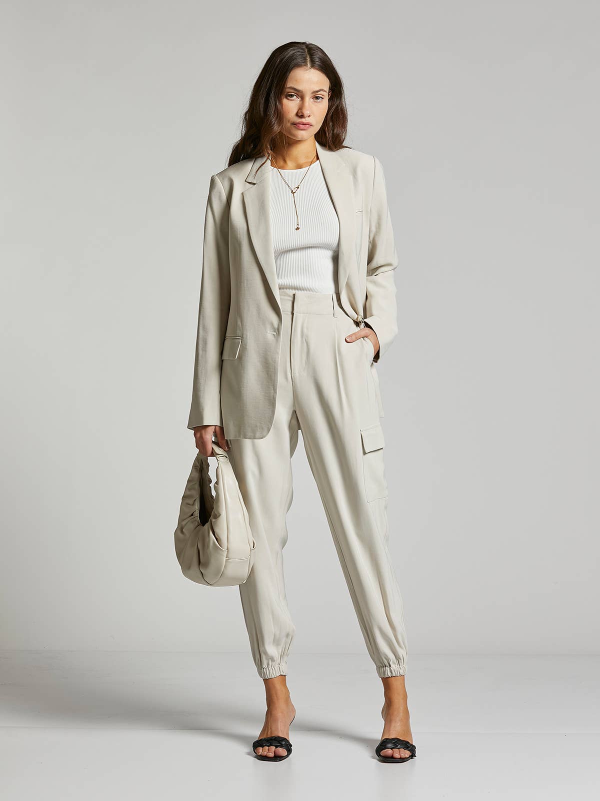 Weekend Los Angeles – wholesale Blazer - Dam – Kavaj med enkel knappstängning - TONI JACKET12