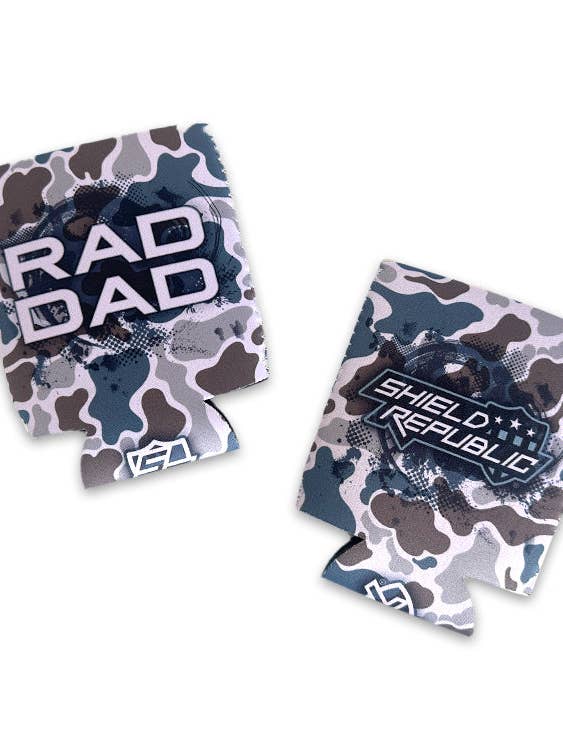 Duck Camo Rad Dad Koozie pour la vente par Shield Republic