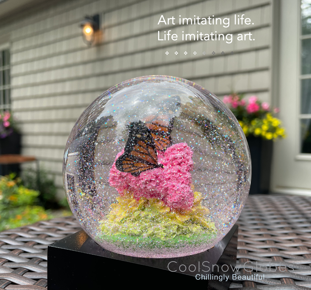 CoolSnowGlobes - Vente Boule à neige - Monarque avec boule à neige d'asclépiade - Retiré !1