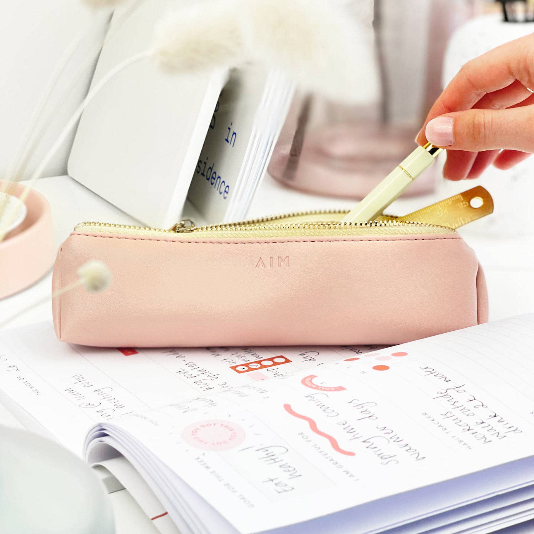 AIM Studio Co – wholesale Pencil case/pouch – Blush Pink Vegan Leather Pencil Case with Gold Zip3
