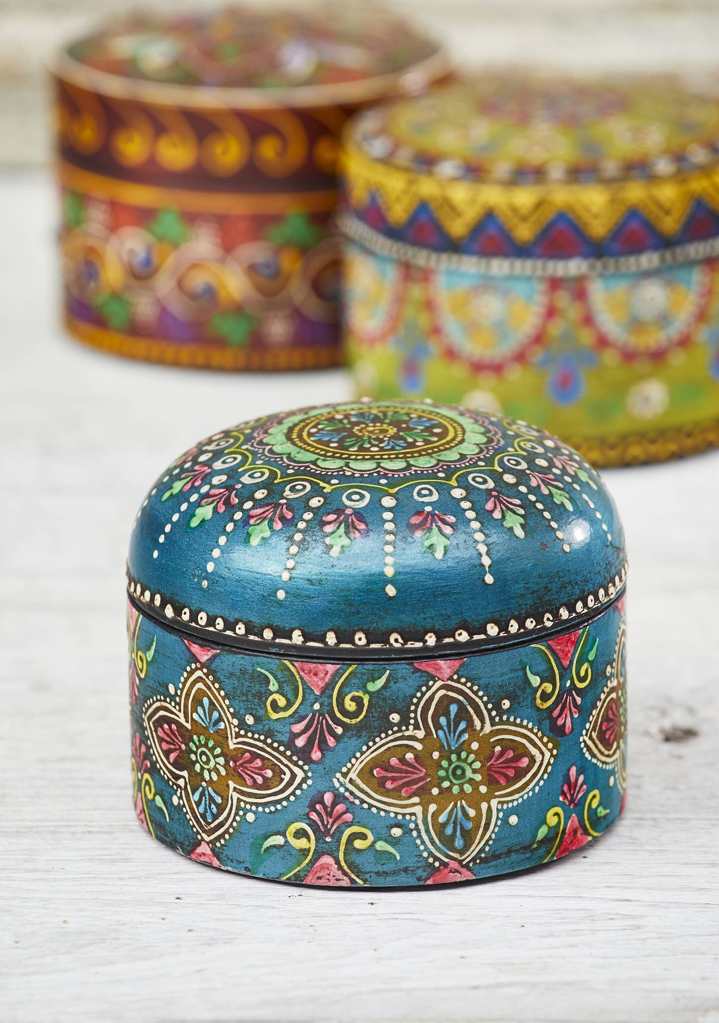 Namaste – wholesale Decorative box – Hand Painted Round Wooden Box3