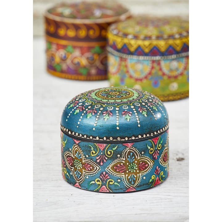 Namaste - Vente Boîtes décoratives - Boîte en bois ronde peinte à la main3