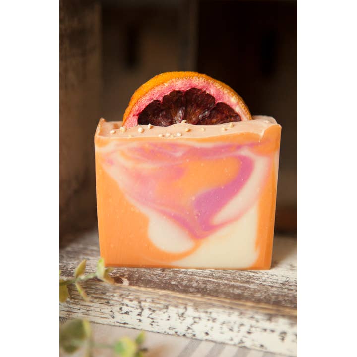 Faith and Grace Soap Co. - Vente Pains de savon - Savon Artisanal à l'Orange Sanguine & Baie de Goji, 4,5 oz.3