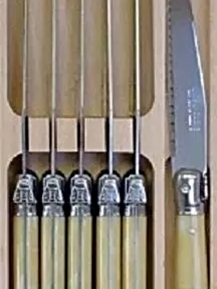 Set de 6 couteaux français en acier inoxydable Laguiole pour la vente par La Maisonnette