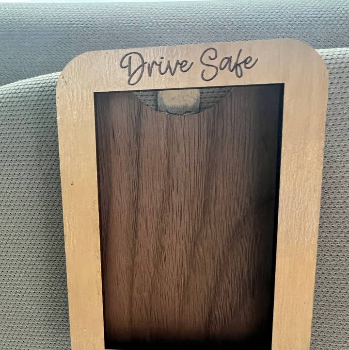 Three Busy Bees Creations - Wholesale Car Decorative Charm - Unisex - "I Love You" Photo Frame Car Visor Clip On Charm0