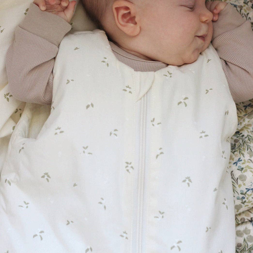 Avery Row – wholesale Sleeping bag – Baby – Sleeping Bag 2.5 tog, Nettle Scatter - Organic Cotton2