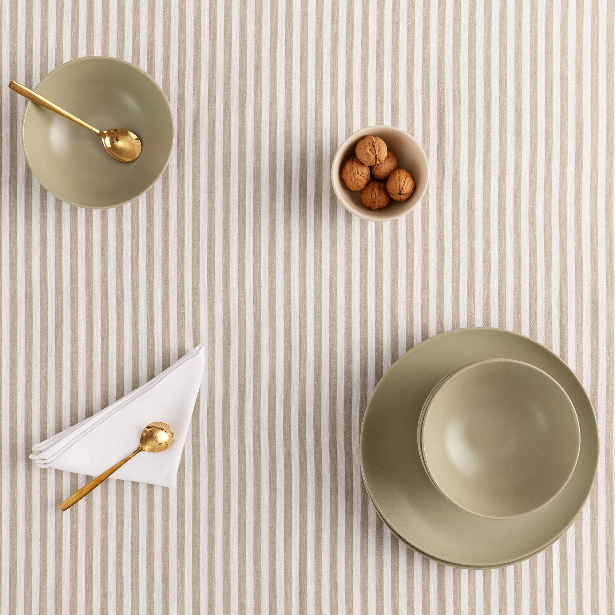 GAMUSI - Vente Nappes - Nappe anti-taches coton toucher tissu rayures ARENZA7