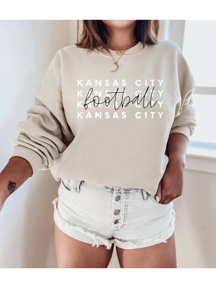 Country Charm Wholesale - Wholesale Graphic Sweatshirt - Women's - KC KC Football (Sand)