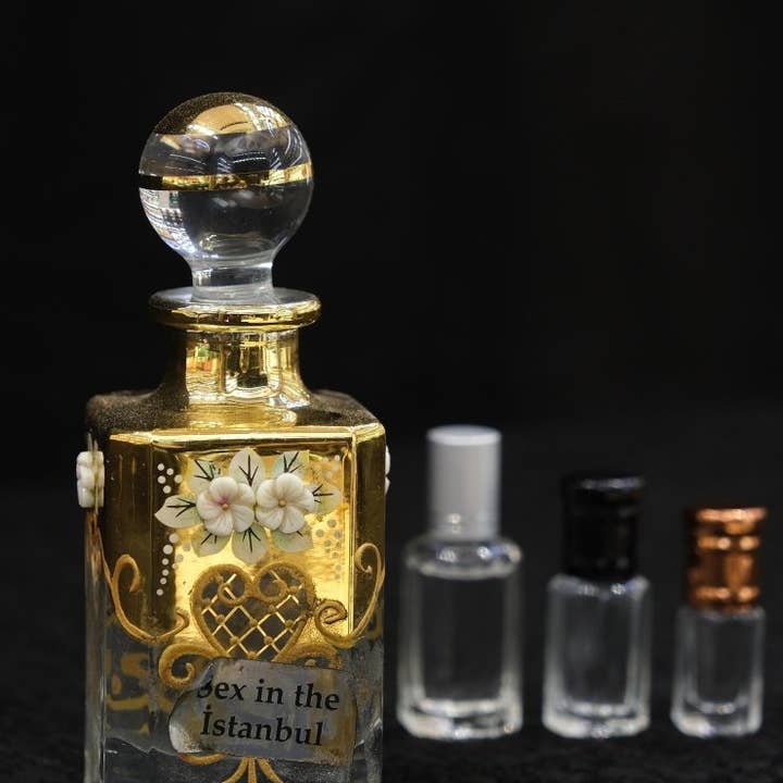 La Tienda De Pepe | Parfum Romance In İstanbul Essence pour la vente par Aladdin
