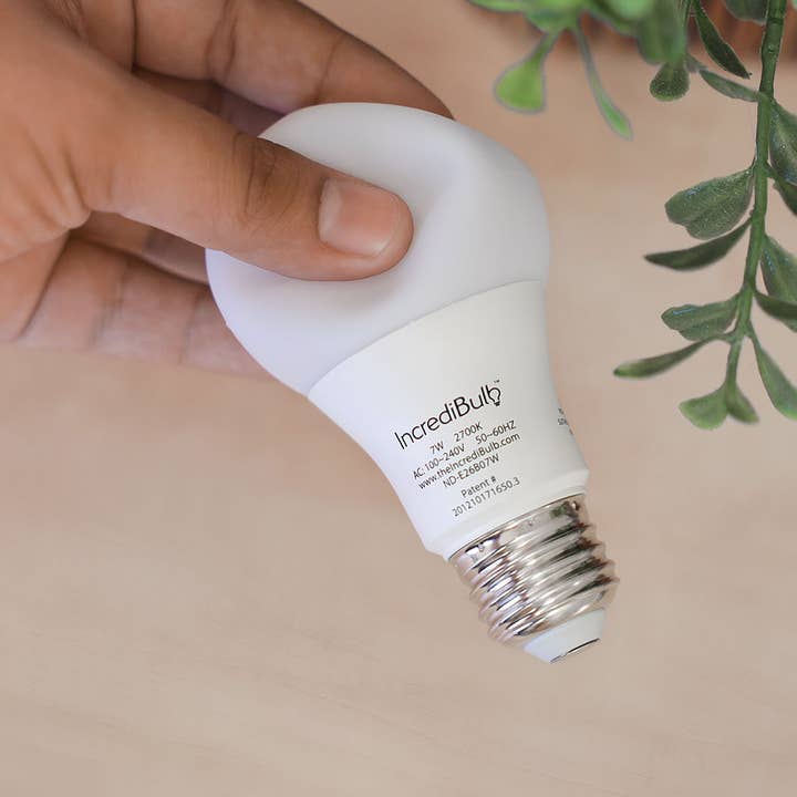 Butterie - Wholesale Light Bulb/Puck - IncrediBulbâ„¢ Shatterproof Light Bulb - Daylight 7W (60W Eq.)