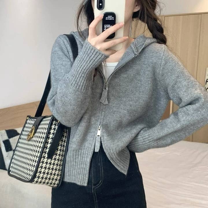 UZ Wholesale Store - Wholesale Hoodie - Women's - Solid Color Short Hoodie With Double Zippers-Knit Sweater6