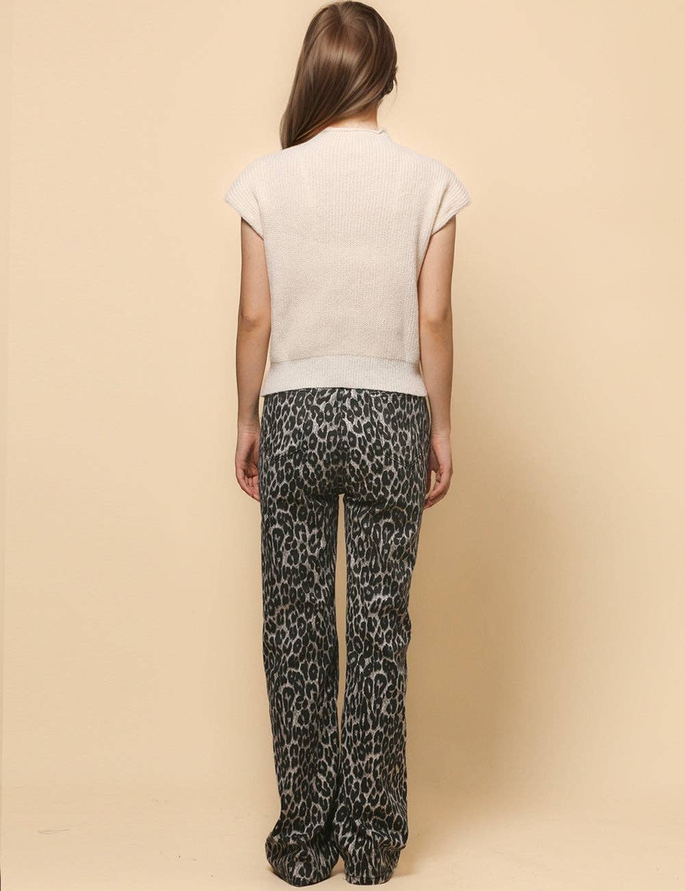 Sweetkama – Engroshandel Strikvest/slipover – Kvinder – Ærmeløs trøjevest til damer i ensfarvet skildpaddehals SKT47609