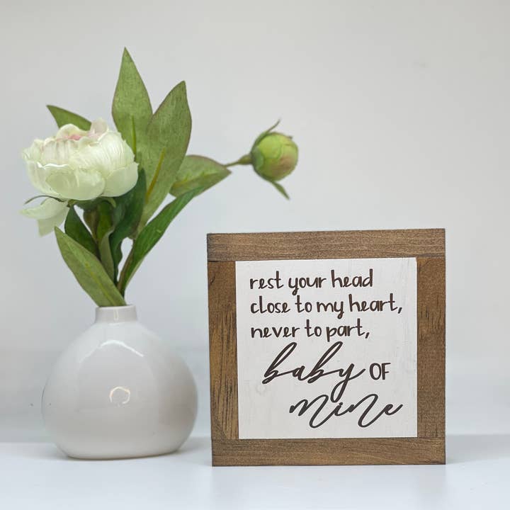 Hvil dit hoved tæt på mit hjerte, Aldrig til del... for engroshandel hos Bog Road Designs