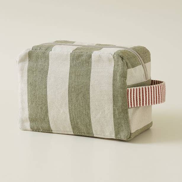 Sylvie Thiriez - Wholesale Toiletry bag – Unisex - Large toilet bag Mistral vert 0