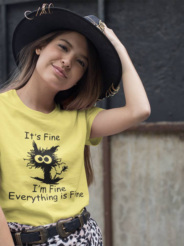 Estou Fino - T-Shirt de Gato Frazzled (Amarela) por atacado de Zombie Paws
