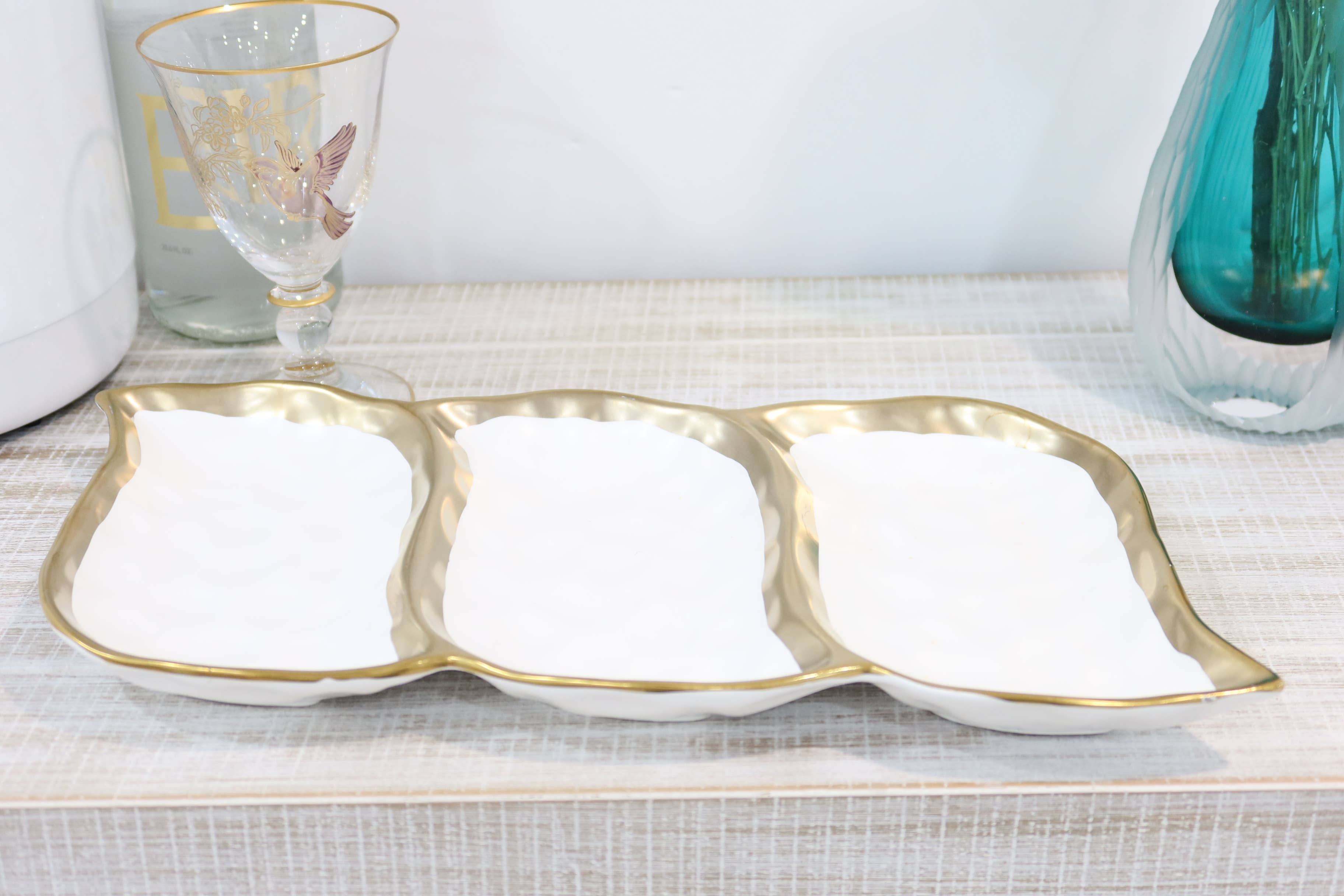 CLASSIC TOUCH DECOR INC. - Wholesale Condiment/Dip Bowl - Porcelain White Relish Dish3