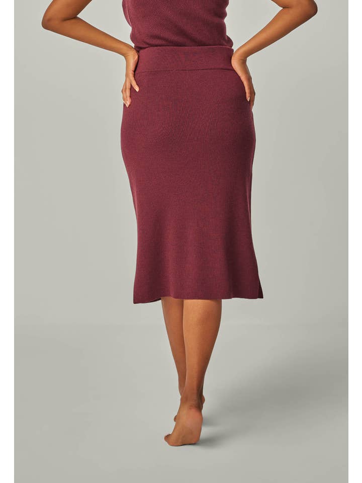 YOU LOOK PERFECT Loungewear – wholesale Lounge set – Women's – LOUNGEWEAR SET - Top Blossom & Skirt Erika17