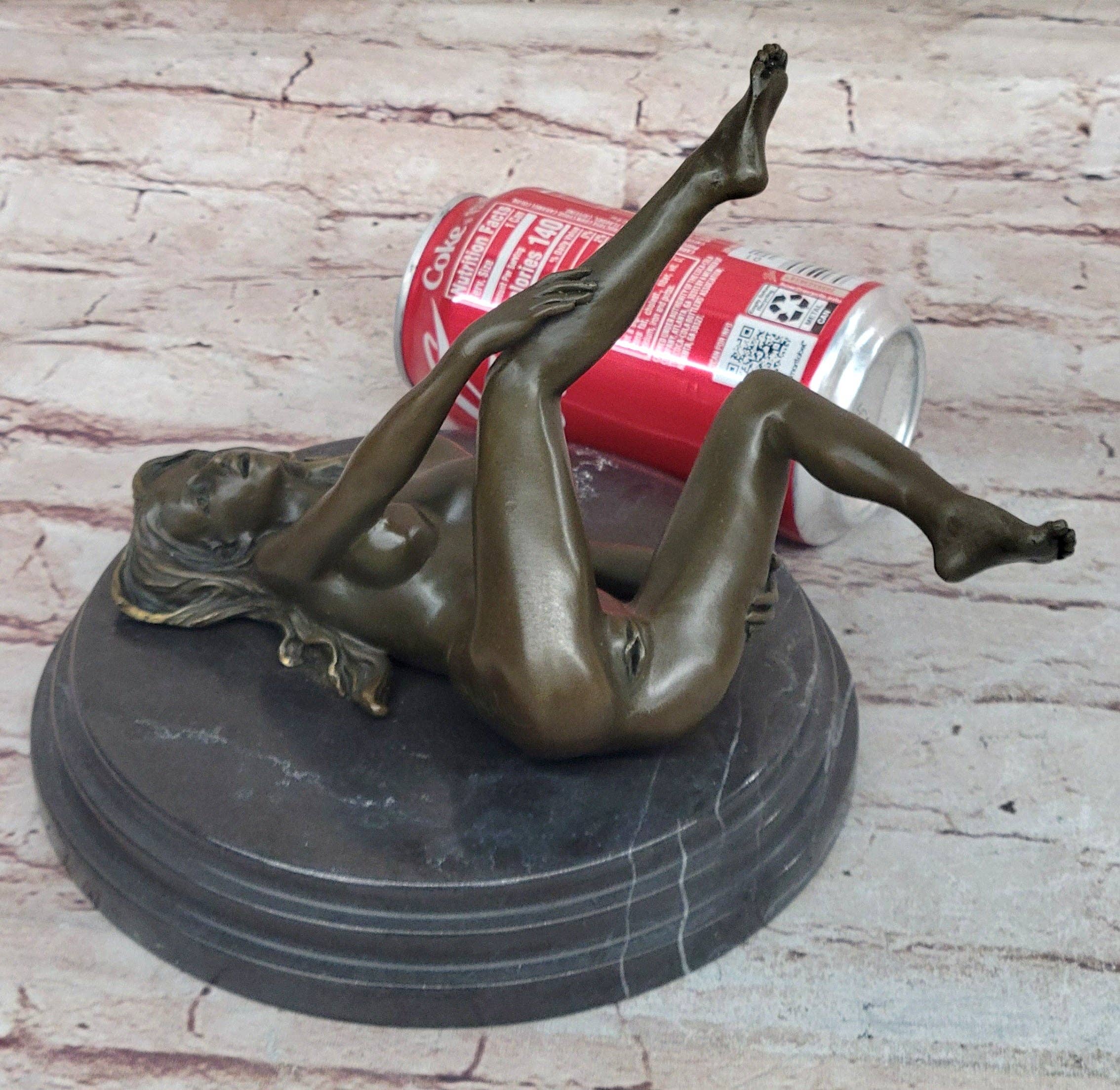 Bronzhaus - Wholesale Sculpture - Erotic Bronze Sculpture Figure Nude Girl on Her Back Art Decor1