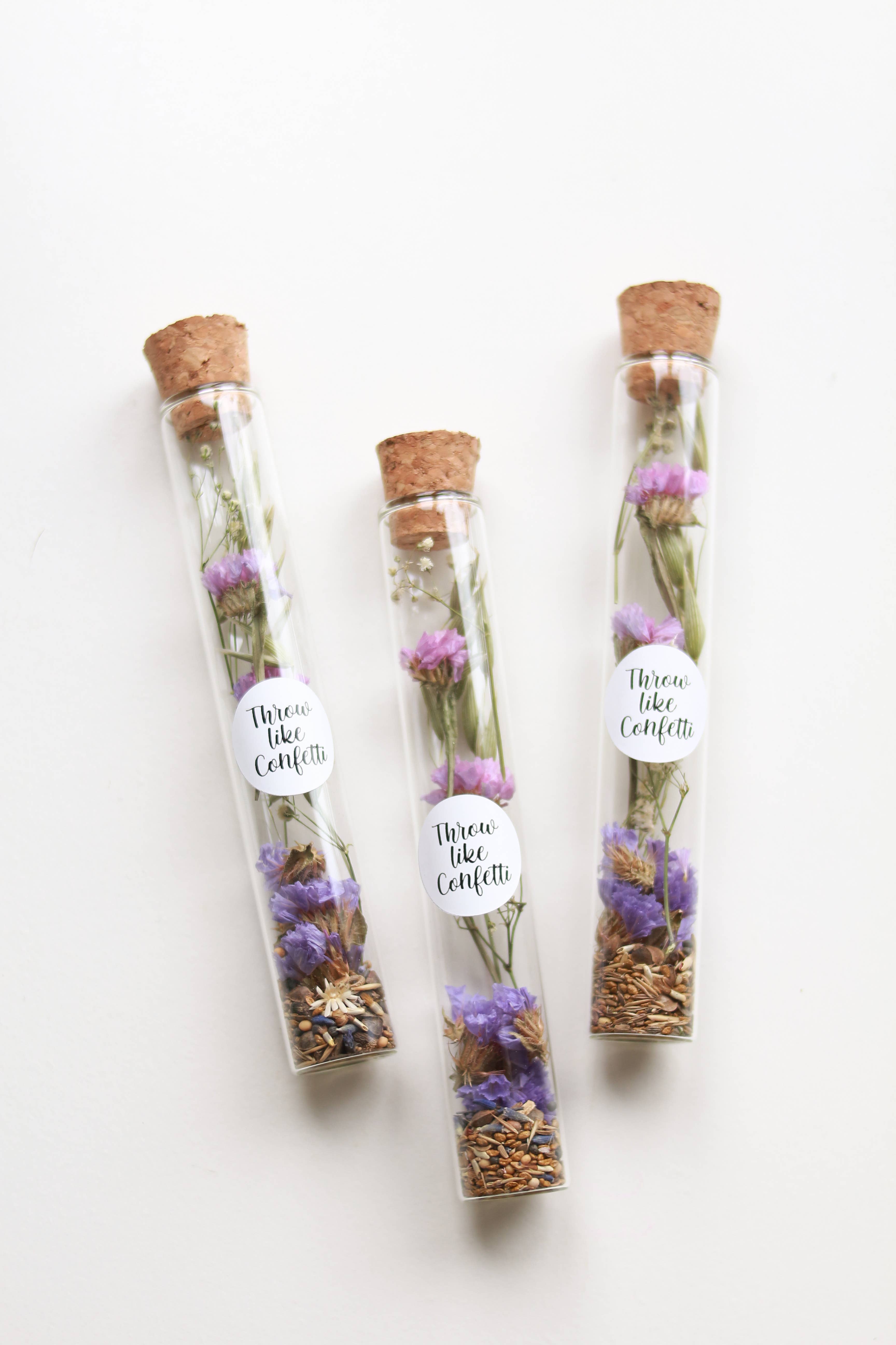 Poca Ceramics - Wholesale Dried/Pressed Flowers - Glass tube with dried statice flowers2