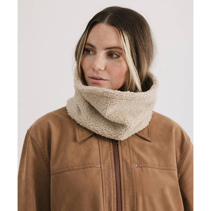 Gigi Pip - Wholesale Neck Gaiter/Snood - Women's - Quinn Sherpa Snood1