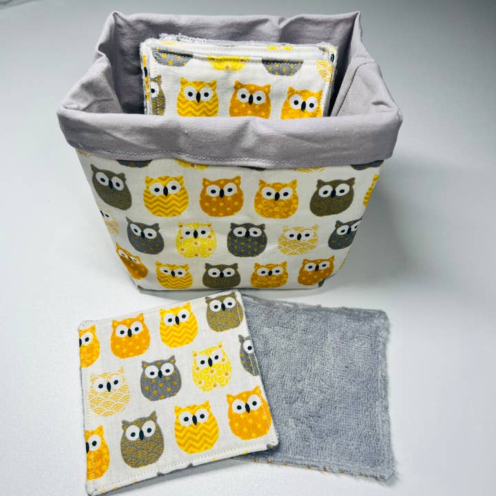 Owl print washable wipe for wholesale by Meli beauty