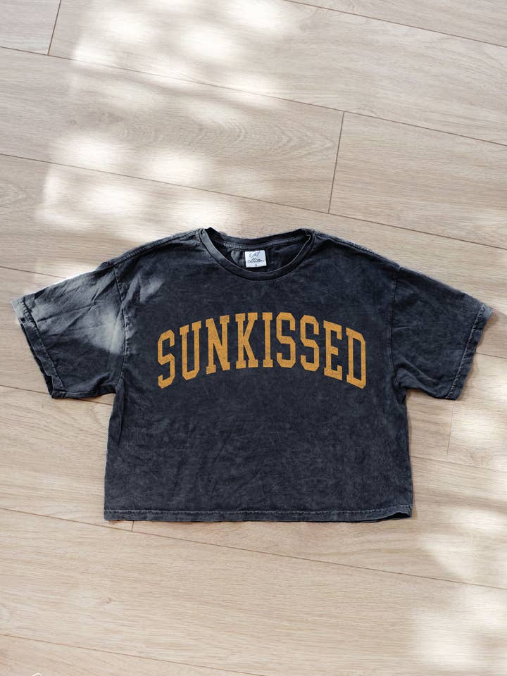 OAT COLLECTIVE - Wholesale Screen Printed T-Shirt - Women's - SUNKISSED Cropped Mineral Graphic Top