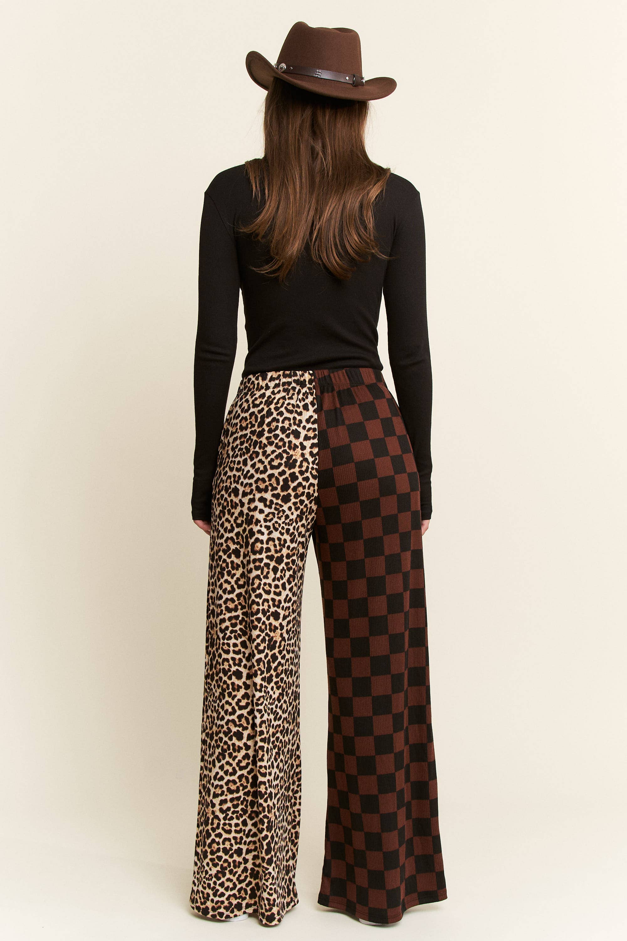 MOCHA SPLIT DECISION LEOPARD-CHECKERED PANTS for wholesale on Faire2