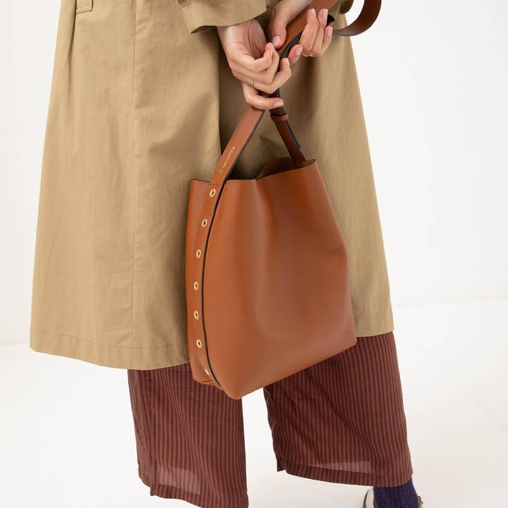 La Benjamine - Wholesale Shoulder Bag - Women's - #680 Cognac1