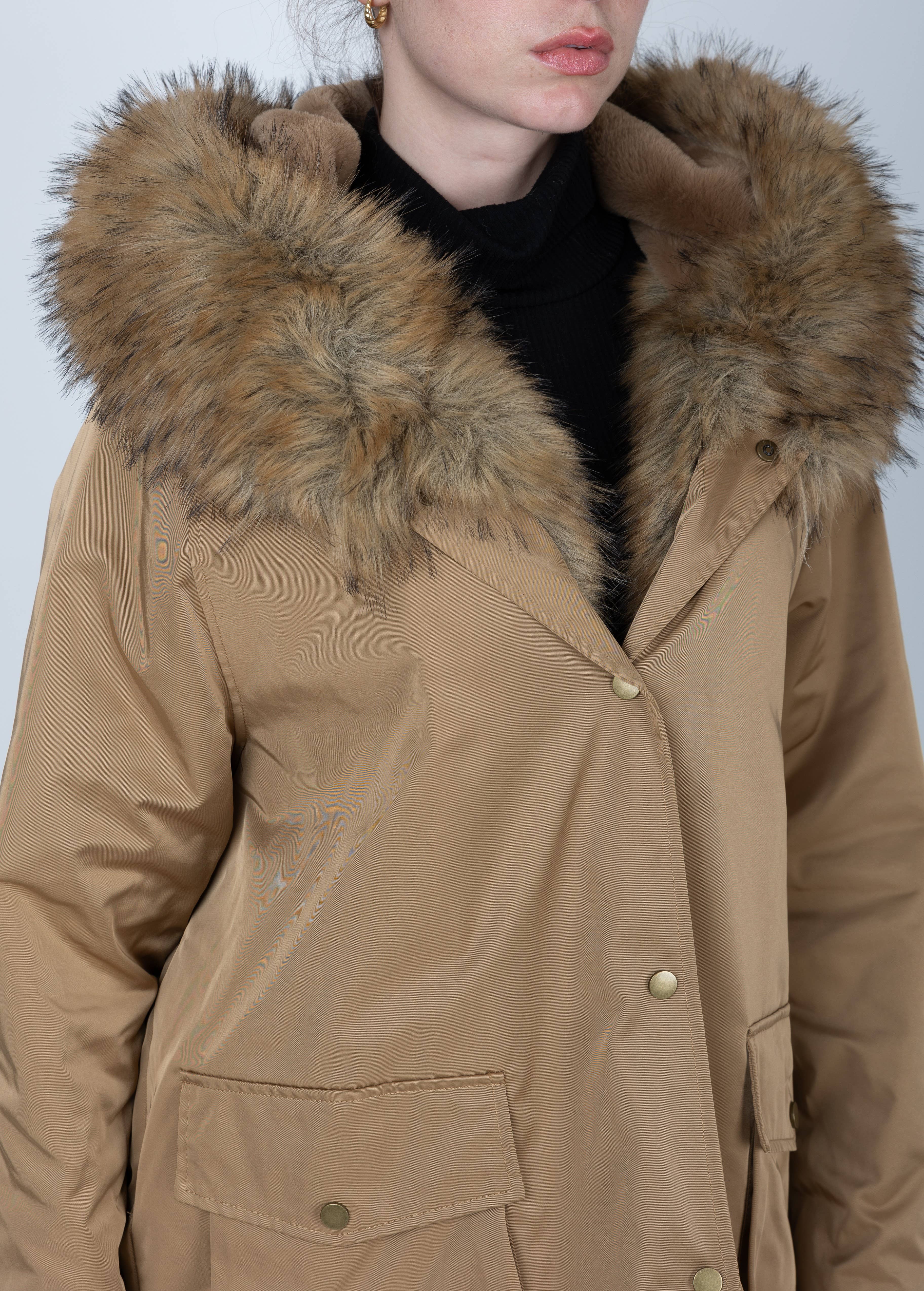 KZELL PARIS - Vendita all'ingrosso Parka - Donna - CAPPOTTO CON INTERNO E COLLO IN PELLICCIA SINTETICA6