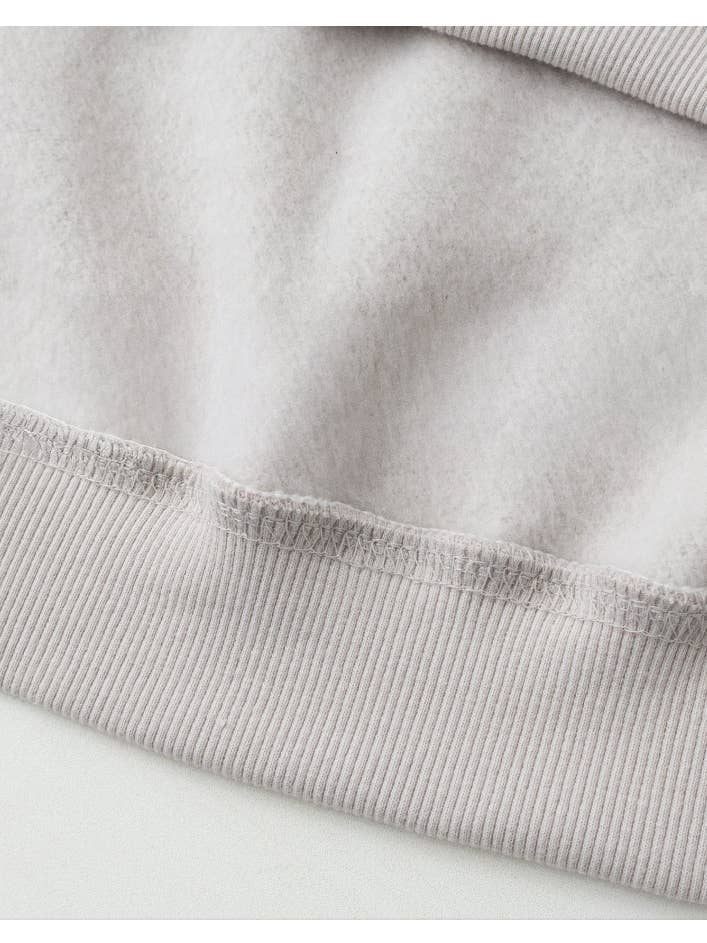 Little Light - Wholesale Graphic Sweatshirt - Women's - Poster Hook Shot Vintage Color-Block Sweatshirt24