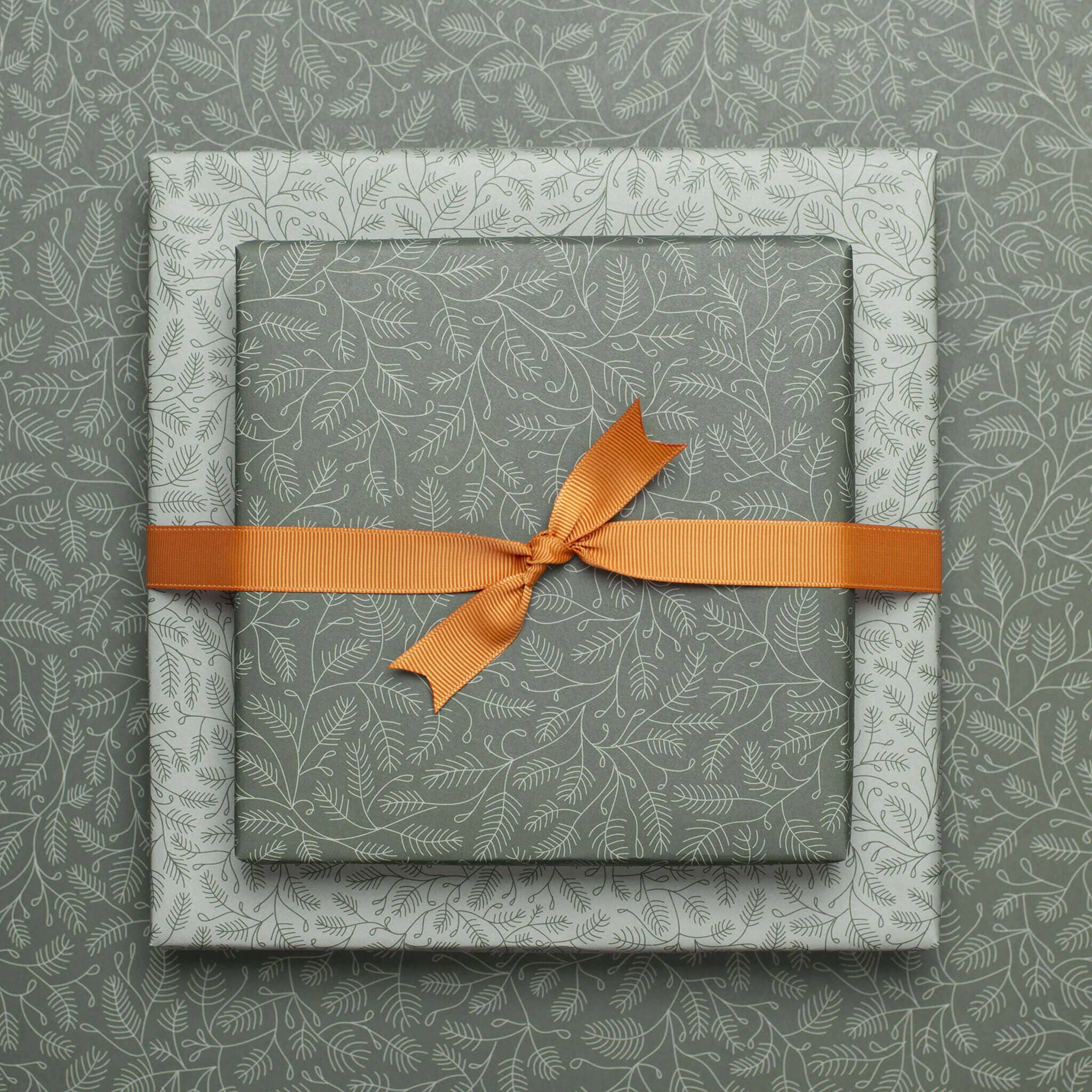 My Pretty Circus - Wholesale Ribbon - Gift Wrapping - Orange gift ribbon, 16mm x 5m grosgrain ribbon - easy to tie7