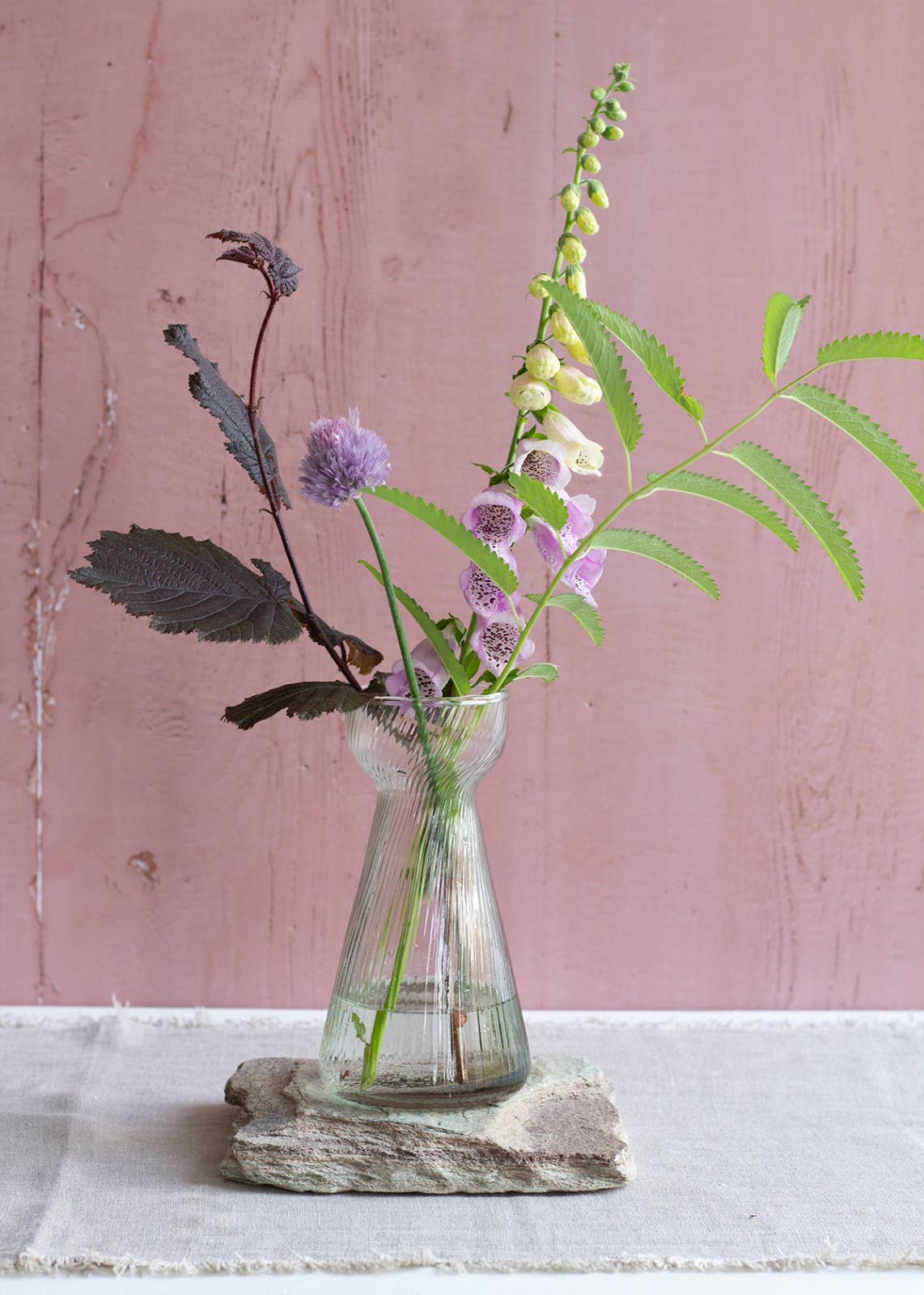 De Weldaad Authentic Interior - Wholesale Decorating Tool - Hyacinth vase ribbed glass WEL2262