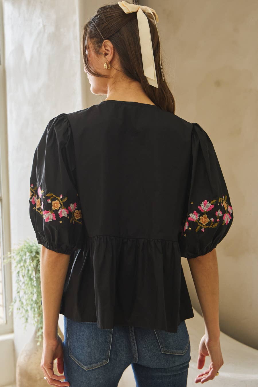 Oddi - Vendita all'ingrosso Camicetta - Donna - Blusa in popeline con fiocco frontale.2
