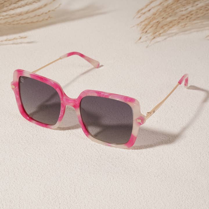 Fenna&Fei - Wholesale Sunglasses - Women's - Square Sunglasses