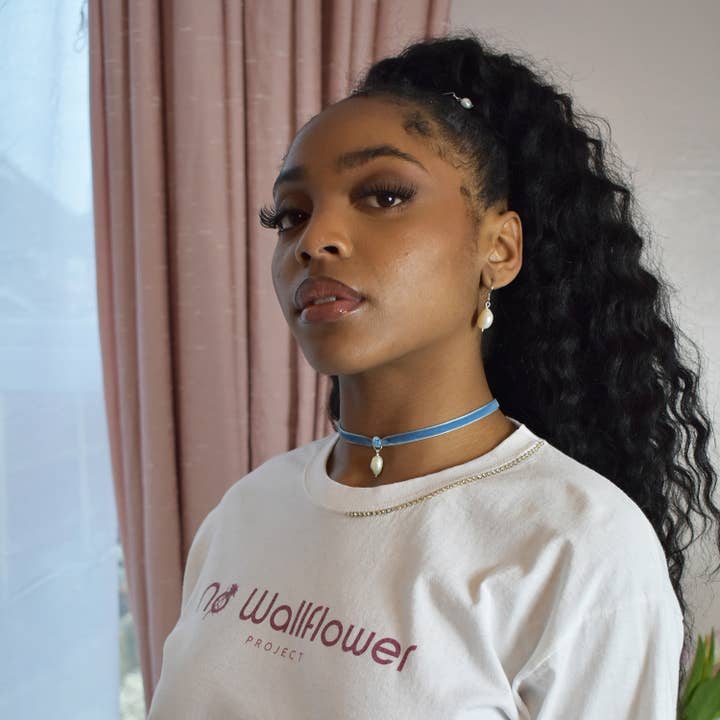 No Wallflower Project – wholesale Choker/collar – Freshwater Pearl Velvet Choker6