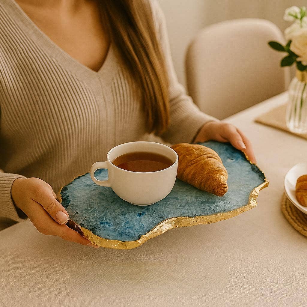 Serein Wellness - Wholesale Cheese Board - Blue Agate Cheese Board 11x7" Crystal Platter Tray3