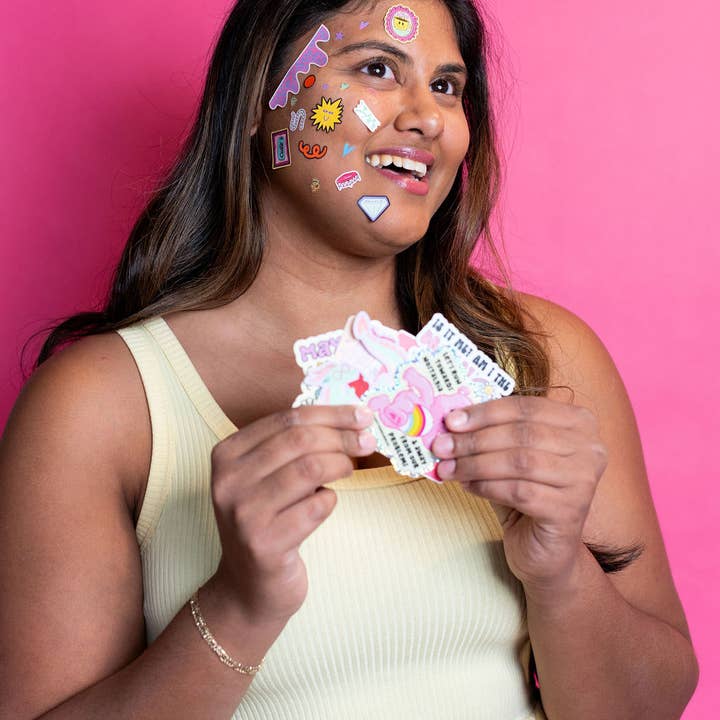 NatterDoodle – Engroshandel Klistermærke – Lad os løbe mod nostalgi Care Bear klistermærke | Vinyl decal1