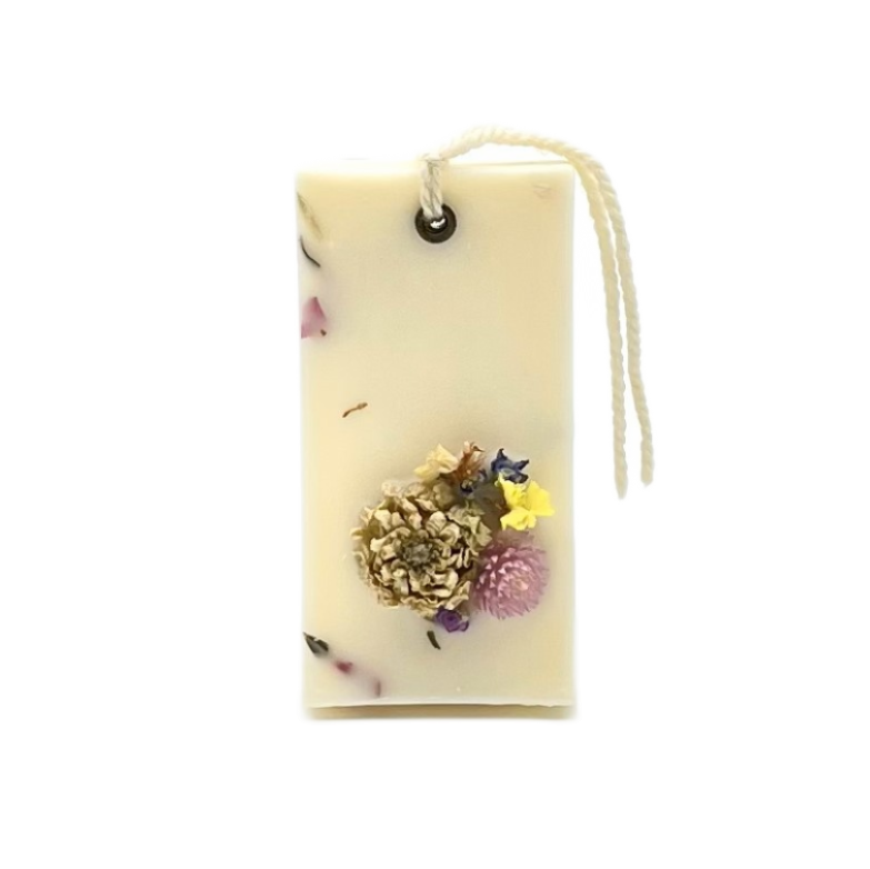 1818 Farms - Wholesale Sachet - Botanical Wax Sachet featuring 1818 Farms Dried Flowers1