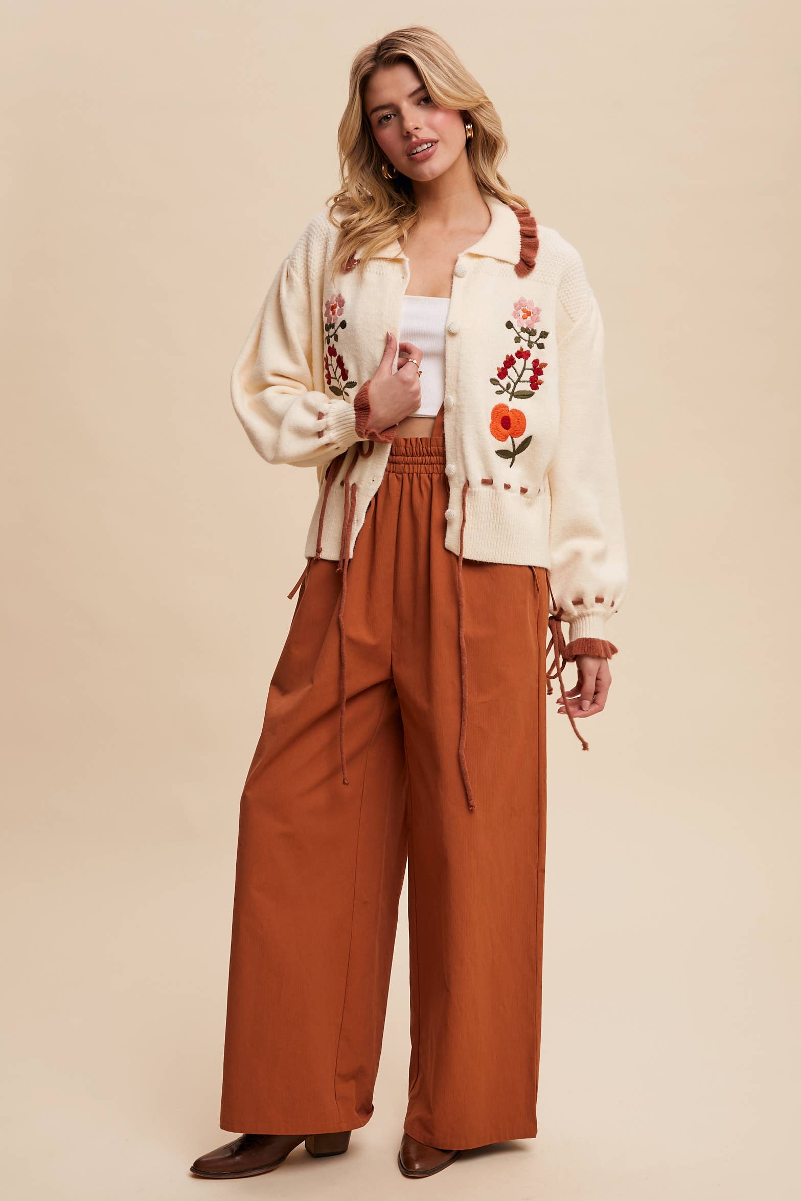 Listicle - Wholesale Cardigan - Women's - Floral Embroidered Knit Cardigan Sweater23