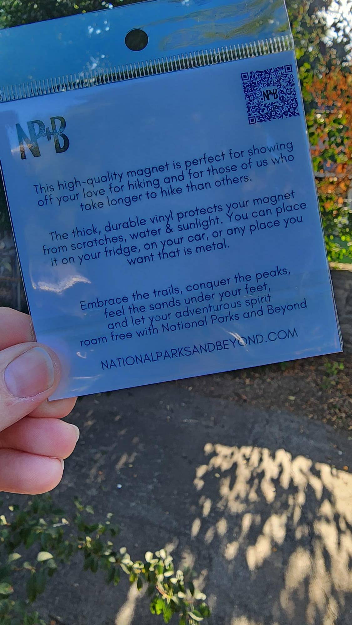 National Parks and Beyond - Wholesale Magnet - Don't Use Friends as Bear Bait 3" Magnet1