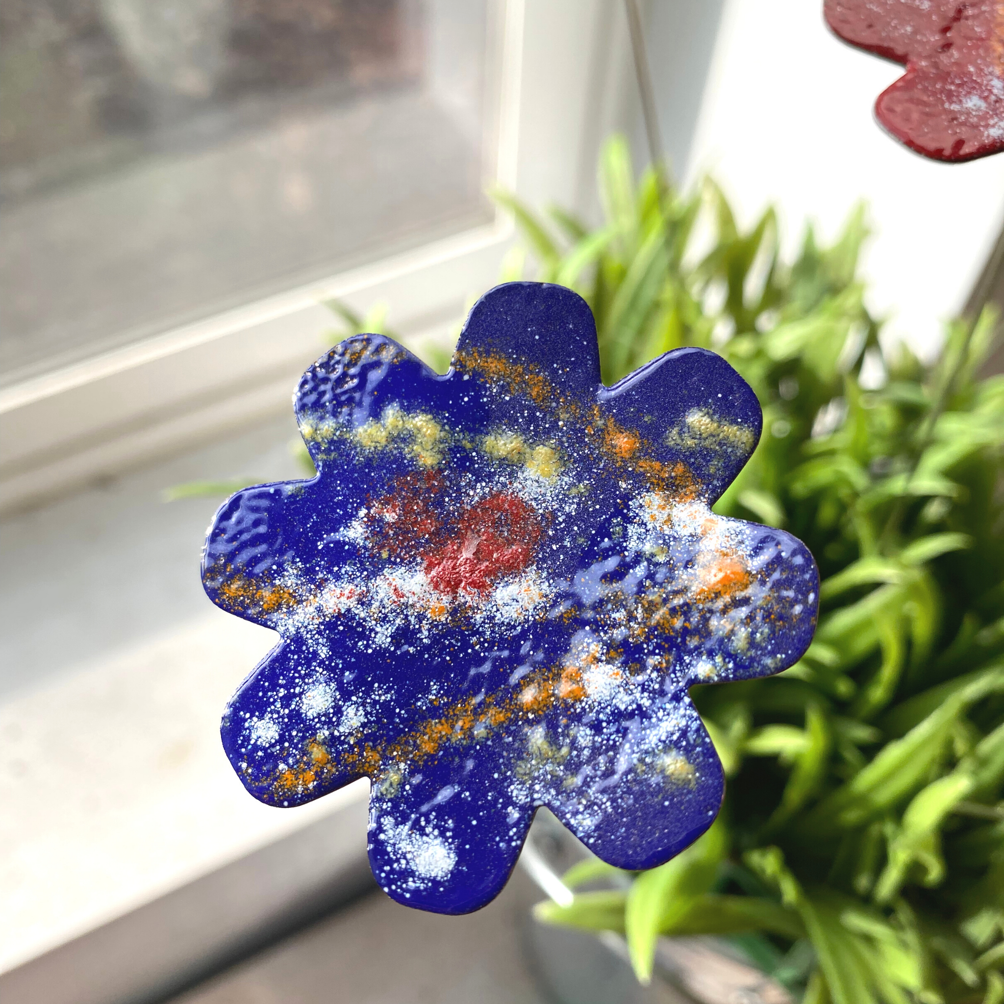 Clever Goods by Annabelle Noel Designs - Wholesale Garden/Lawn Stake - Large Copper Enamel Flowers18