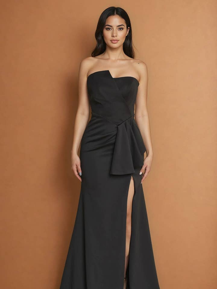 Abito formale aderente senza spalline per la vendita all'ingrosso da parte di Kos Couture