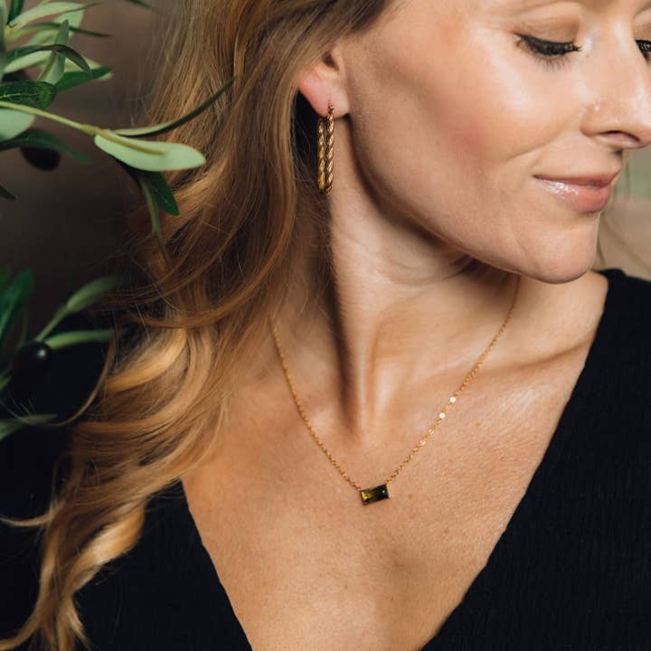 Steward & James – Großhandel Kette mit Anhänger/Charm – Olive Halskette3